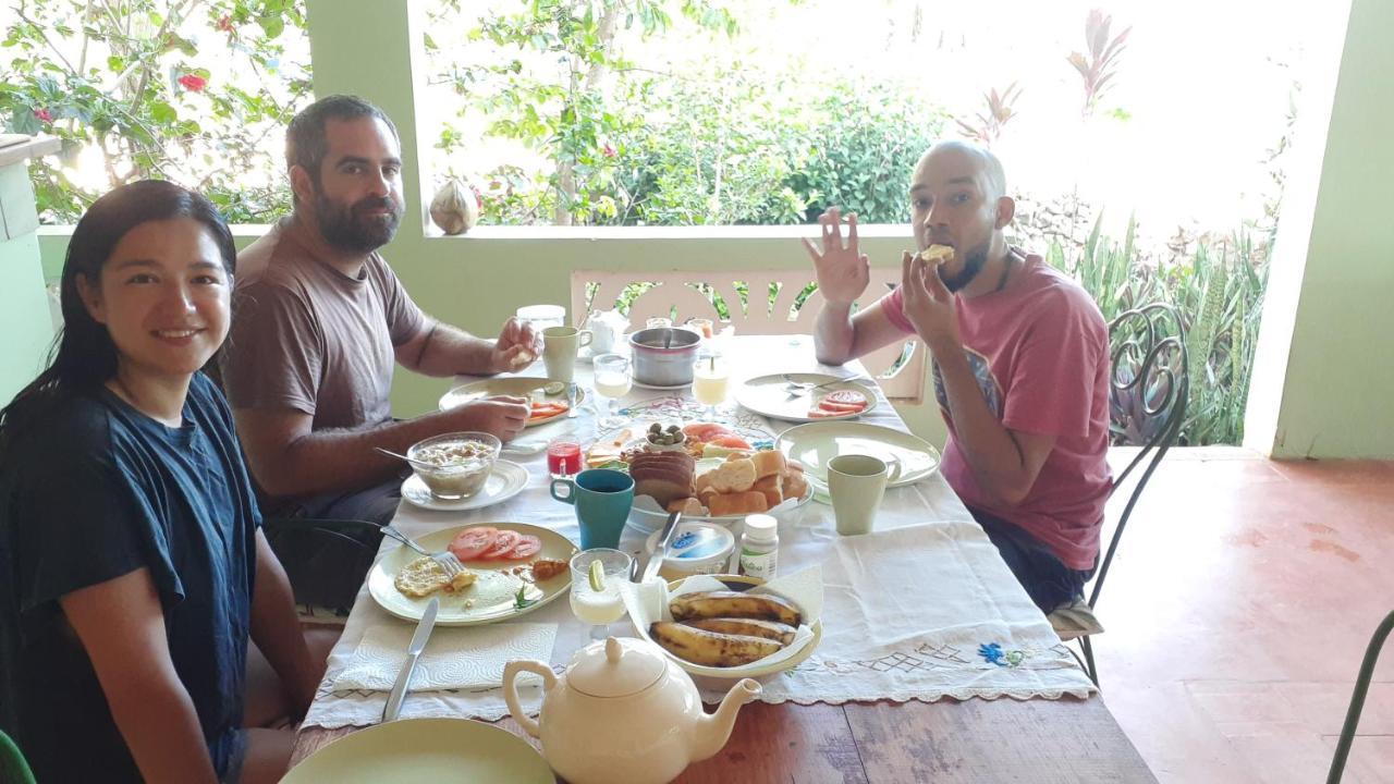 La Hacienda Guest House Лас Галерас Екстериор снимка