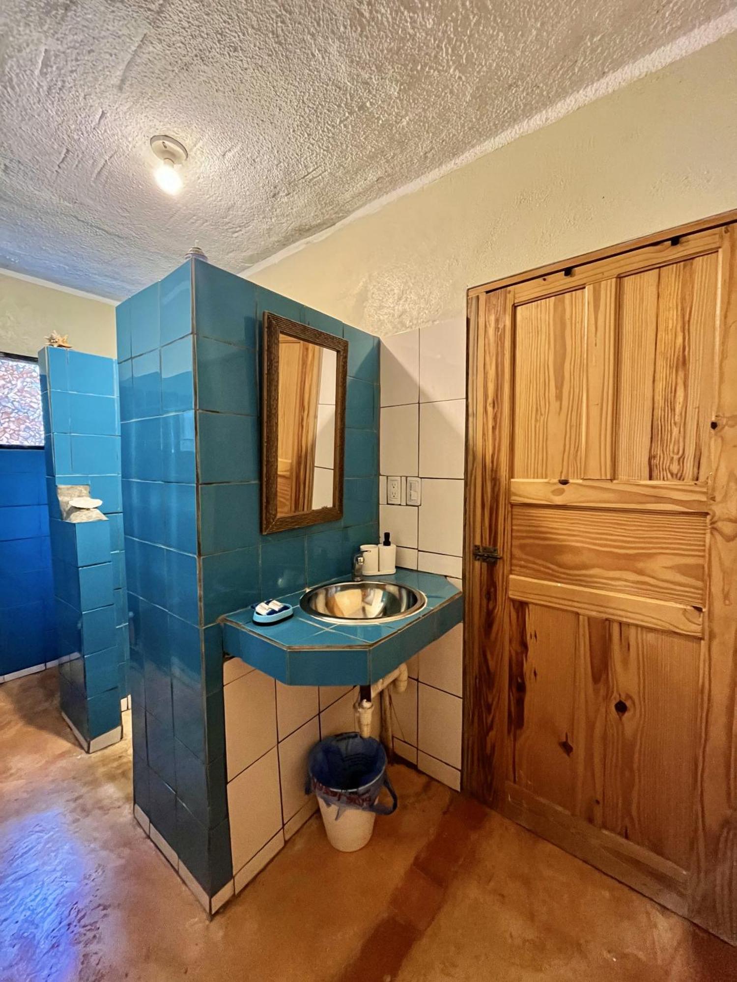 La Hacienda Guest House Лас Галерас Екстериор снимка