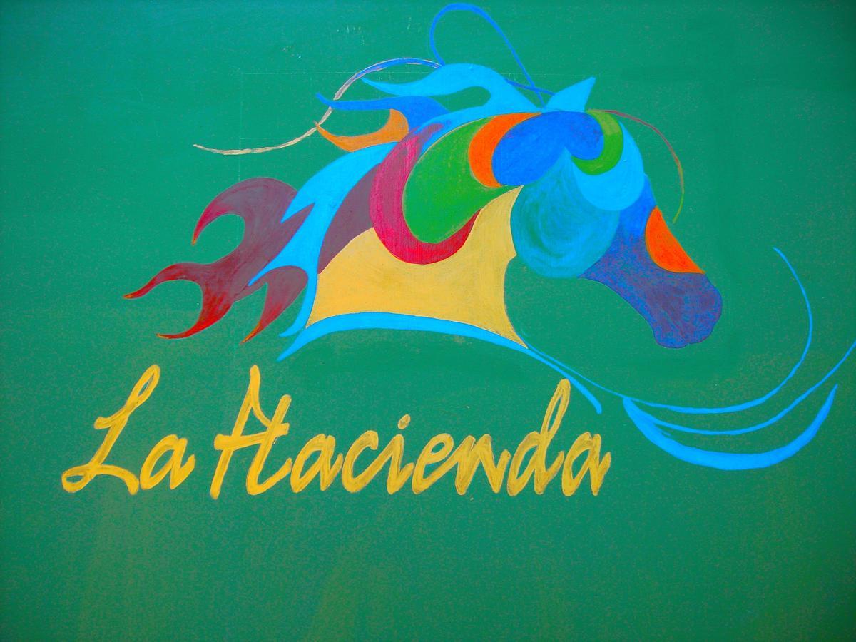 La Hacienda Guest House Лас Галерас Екстериор снимка